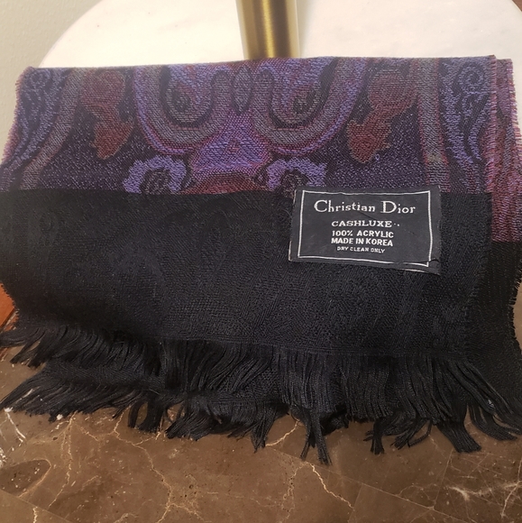 Christian dior scarf - Picture 1 of 3